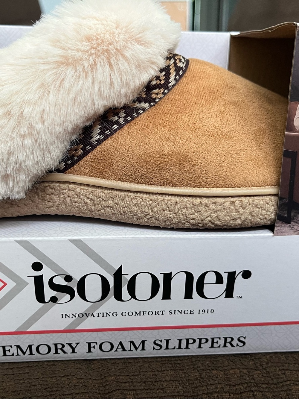 Isotoner Women's Tan Faux-Shearling Memory Foam Slippers